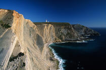 The cliff of Cabo Espichel. © Philip Plisson / Plisson La Trinité / AA00346 - Photo Galleries - Cabo Espichel