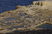 Saltworks on Gozo island. © Philip Plisson / Plisson La Trinité / AA11737 - Photo Galleries - Island [Malta]