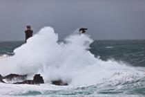La tempête Joachim sur les côtes bretonnes. © Philip Plisson / Plisson La Trinité / AA32858 - Nos reportages photos - Resultat Recherche