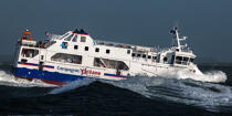 © Philip Plisson / Plisson La Trinité / AA39274 Ferry reliant Quiberon et Belle ile - Nos reportages photos - Resultat Recherche