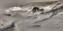 © Philip Plisson / Plisson La Trinité / AA39629 Storm on the Brittany coasts - Photo Galleries - 16/9 horizontal