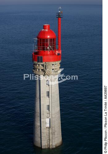 Le phare du Grand Jardin devant Saint-Malo - © Philip Plisson / Plisson La Trinité / AA39897 - Nos reportages photos - Resultat Recherche